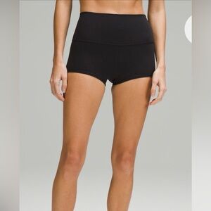Lululemon Align high-rise shorts 2”